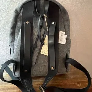 Sherpani | Bags | New Sherpani Laptop Backpack Padded For  display picture 1